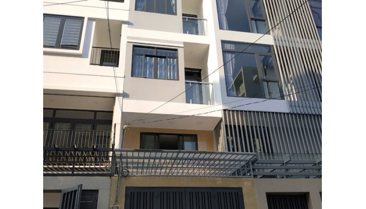 Chỉ còn 1 phòng cho nữ thuê tại quận Bình Thạnh, 25m2 mới đẹp, ban công, cửa sổ, hẻm 7m. Giá rẻ nhất